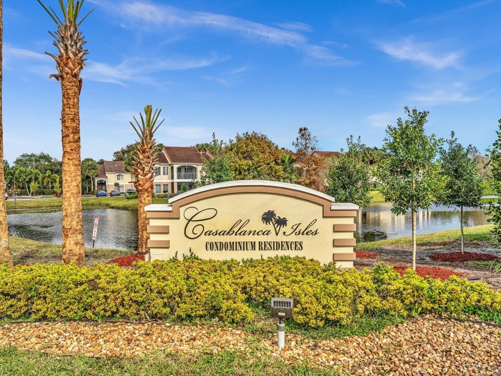 815 W Boynton Beach Boulevard 6-202, Boynton Beach Unit: 6-202