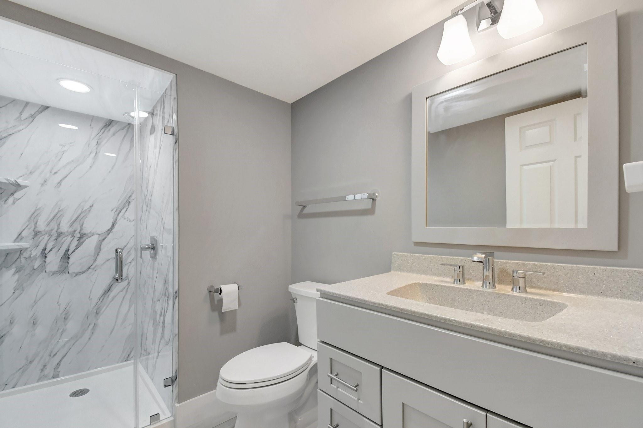 1865 S Ocean Dr 17I