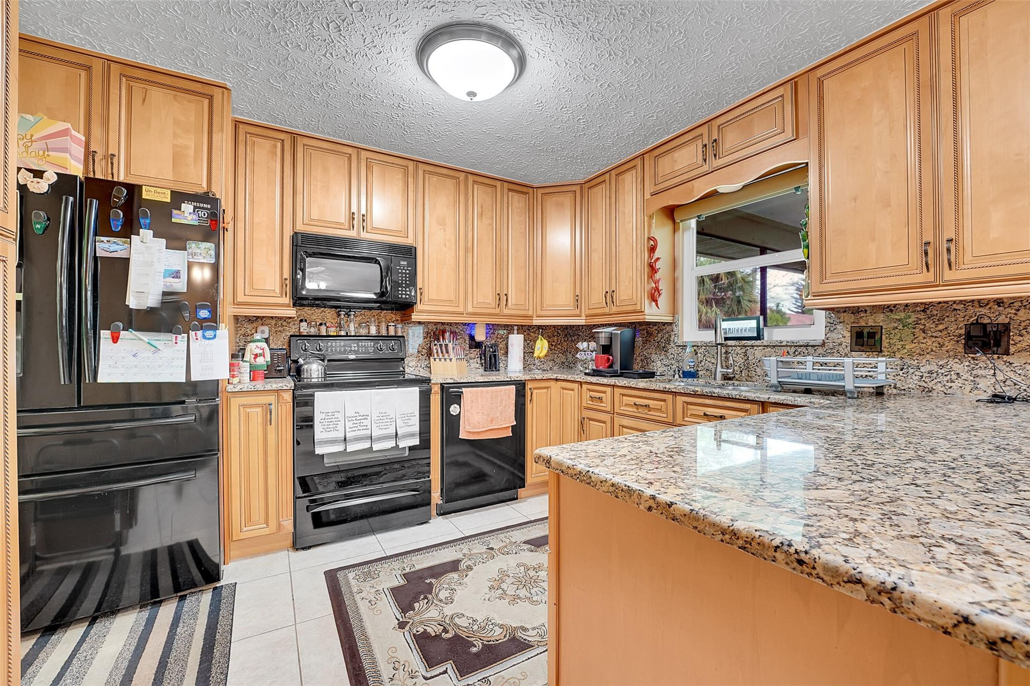 581 NW Colonial Street, Port St. Lucie