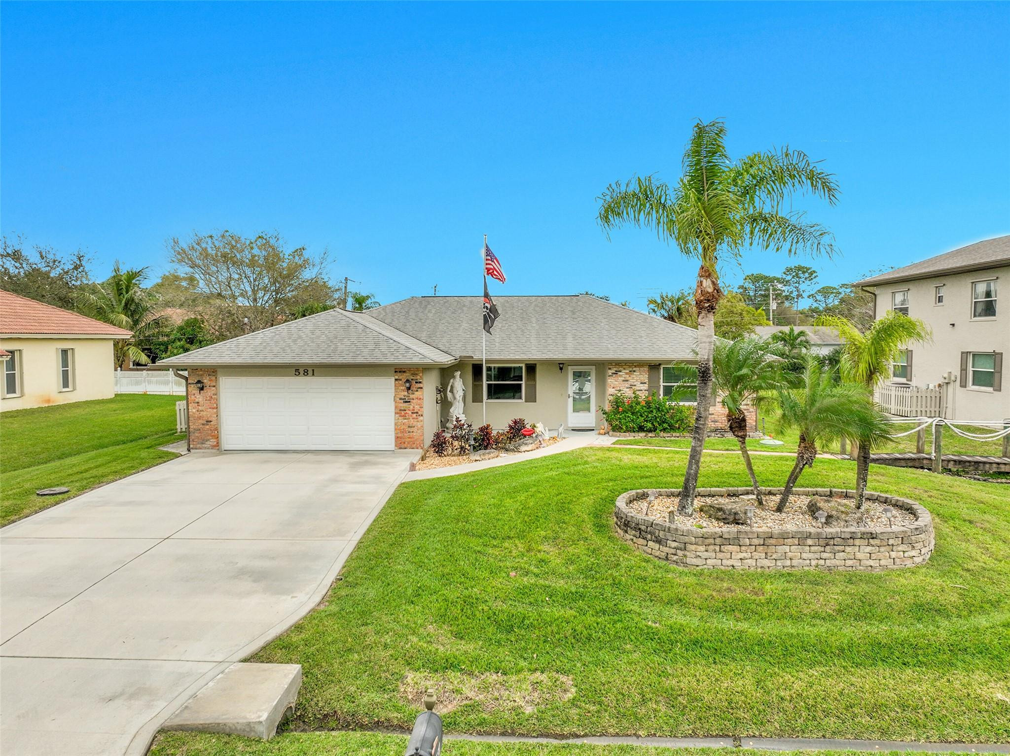 581 NW Colonial Street, Port St. Lucie