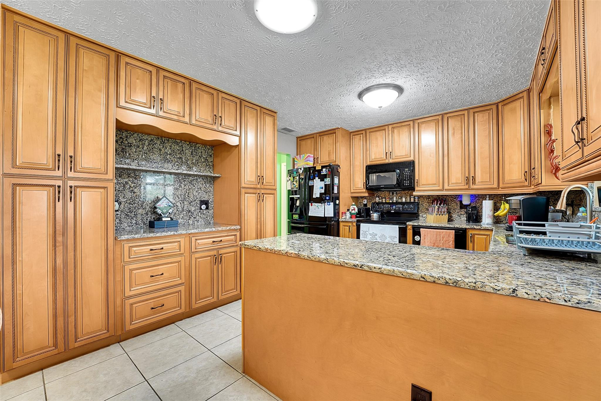 581 NW Colonial Street, Port St. Lucie