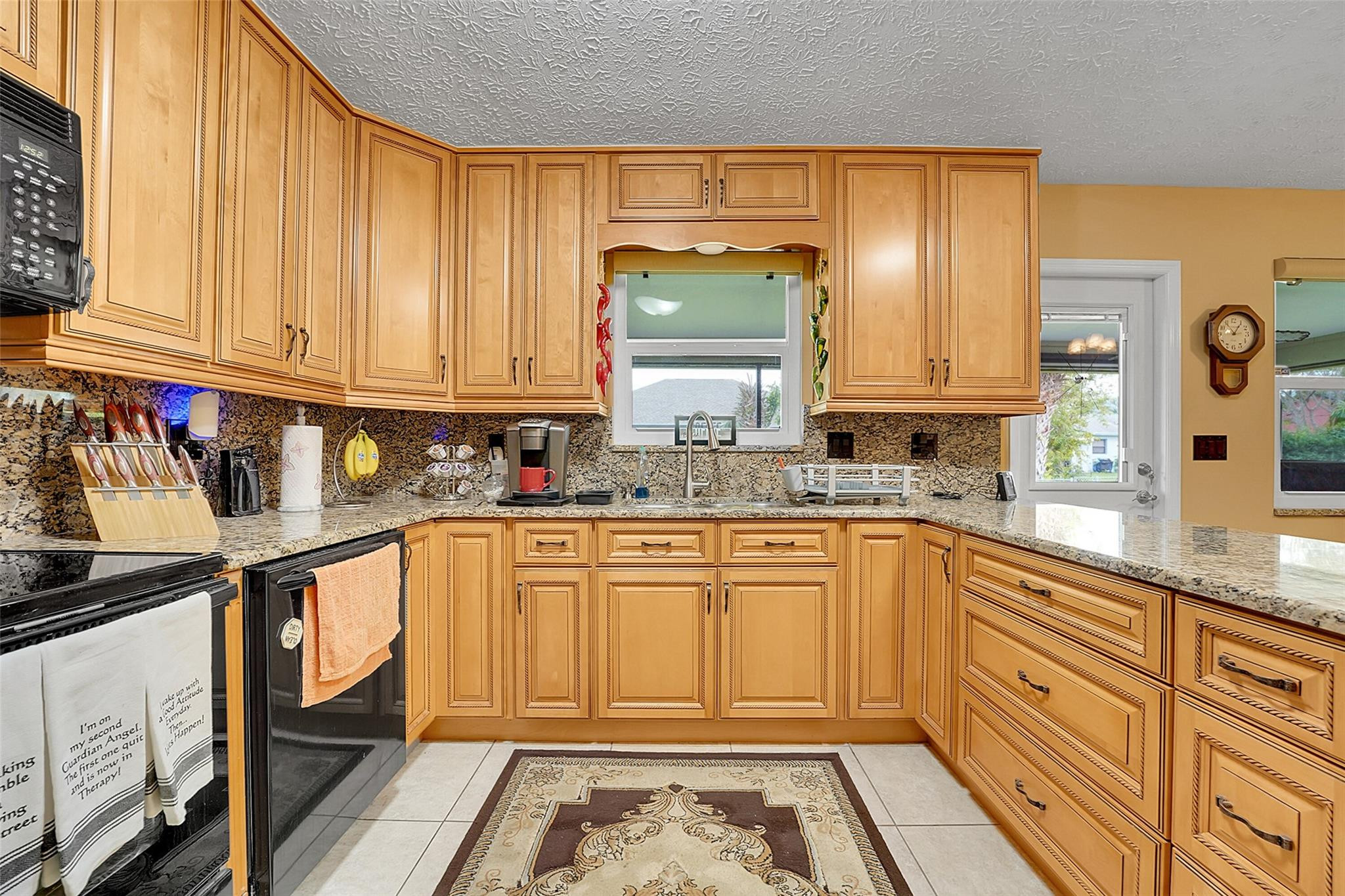 581 NW Colonial Street, Port St. Lucie