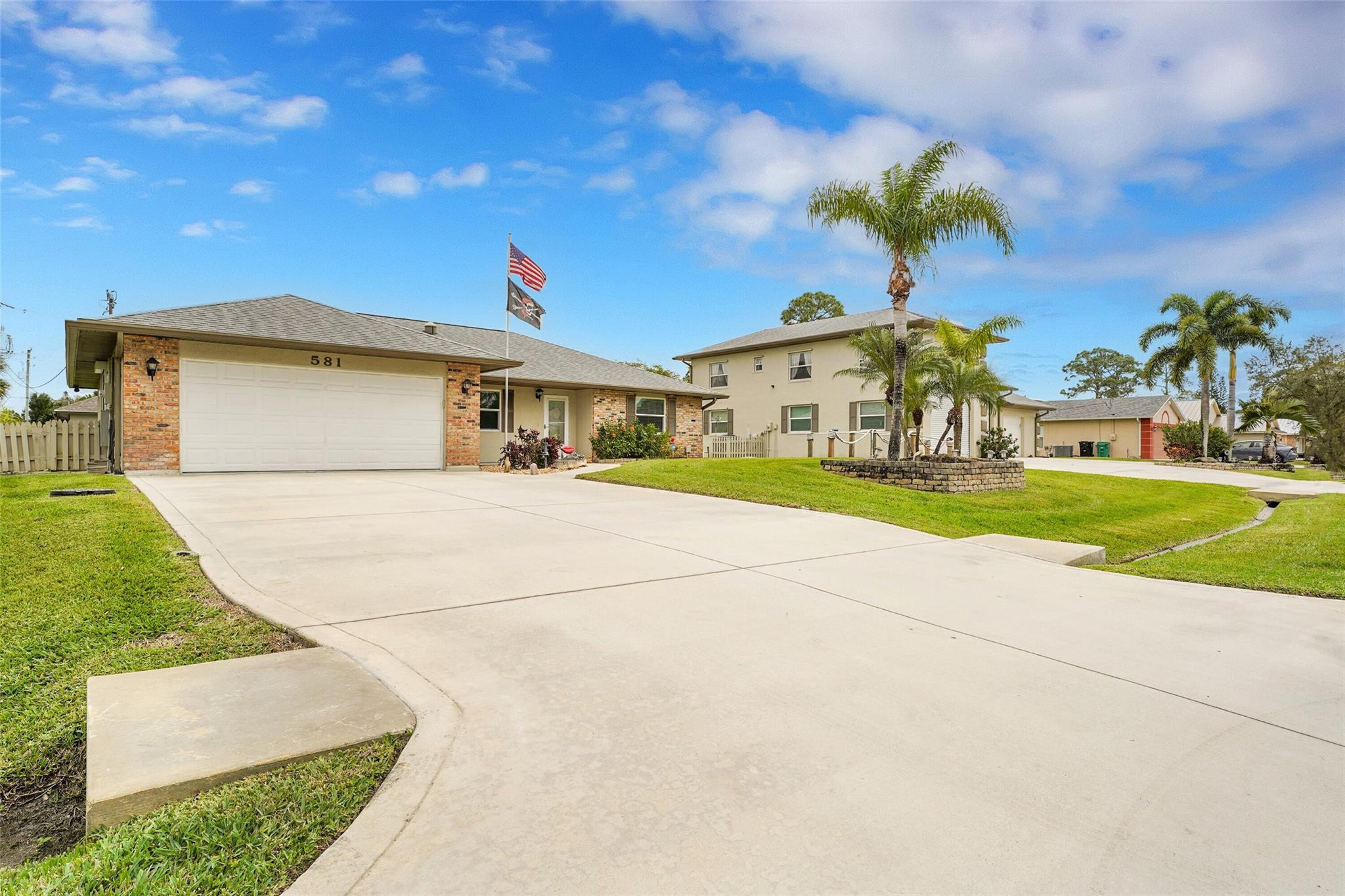 581 NW Colonial Street, Port St. Lucie