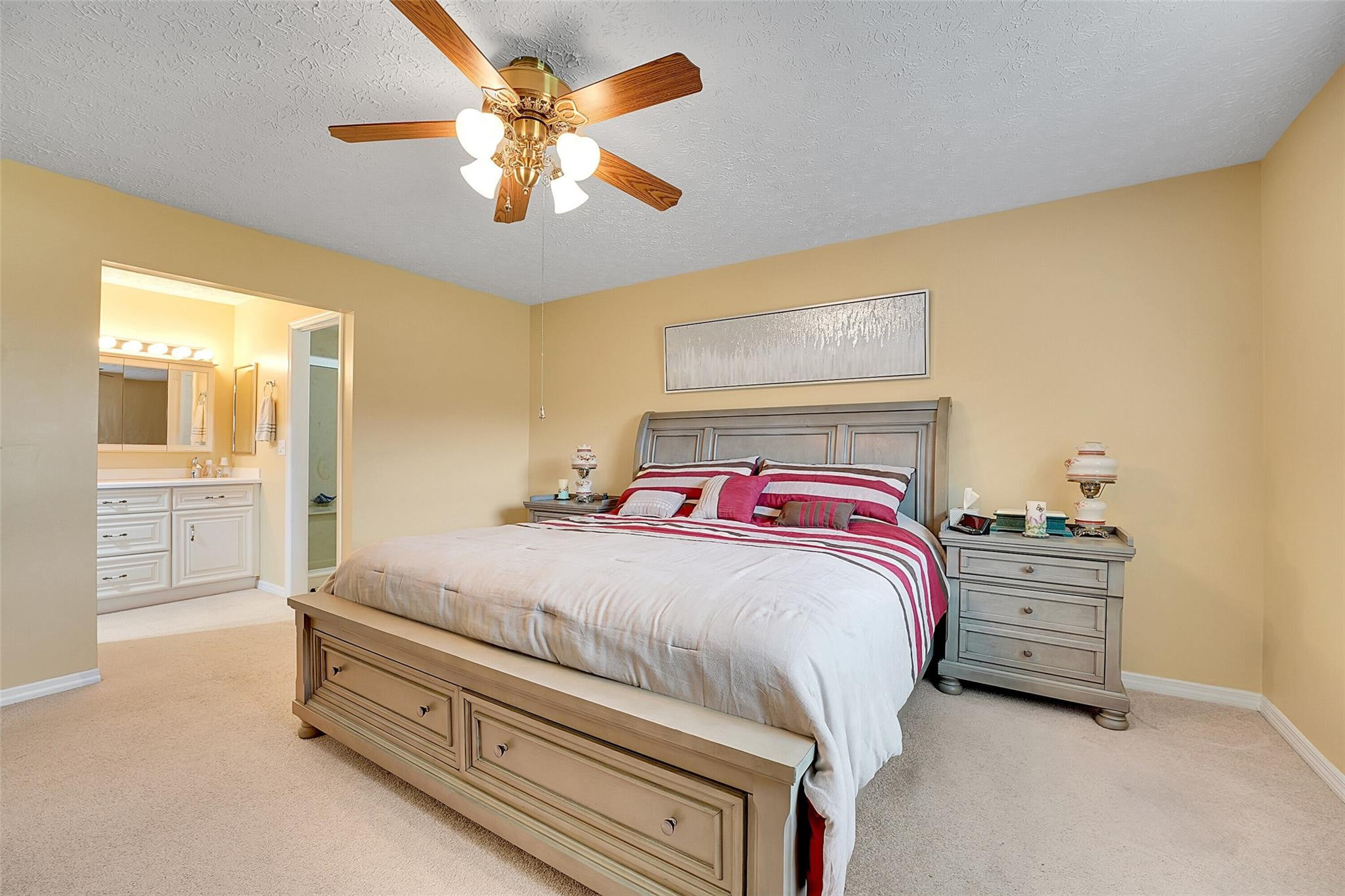 581 NW Colonial Street, Port St. Lucie