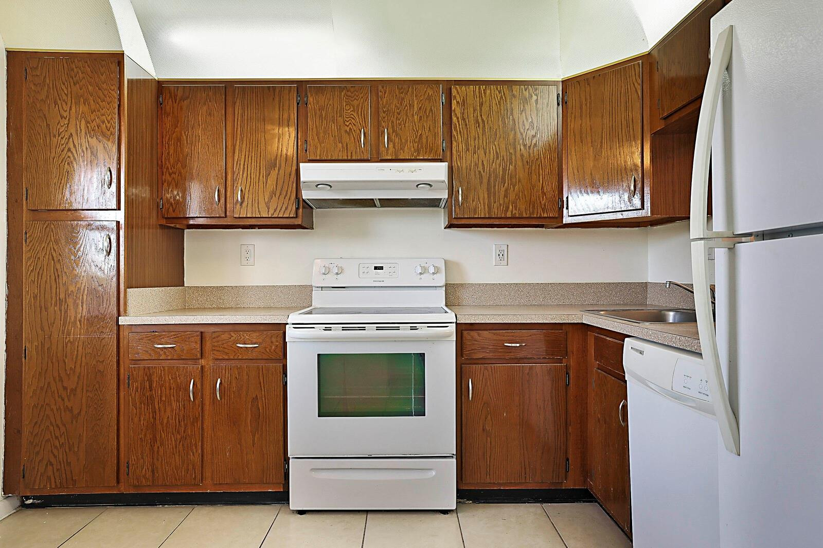 3000 NW 42nd Avenue B508