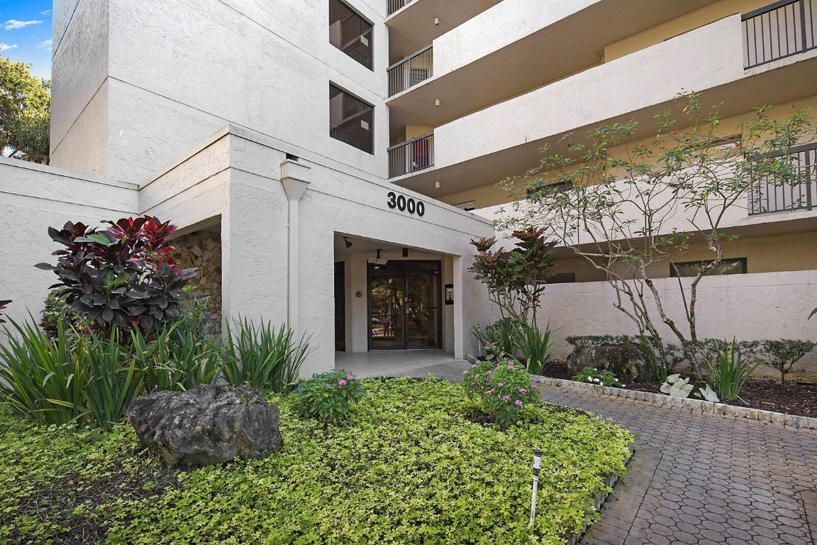 3000 NW 42nd Avenue B508