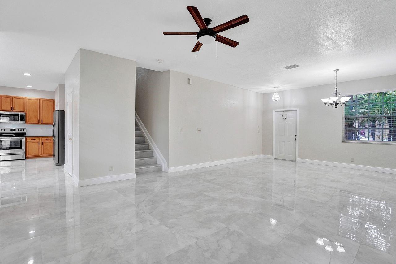 12645 NW 8th Ct