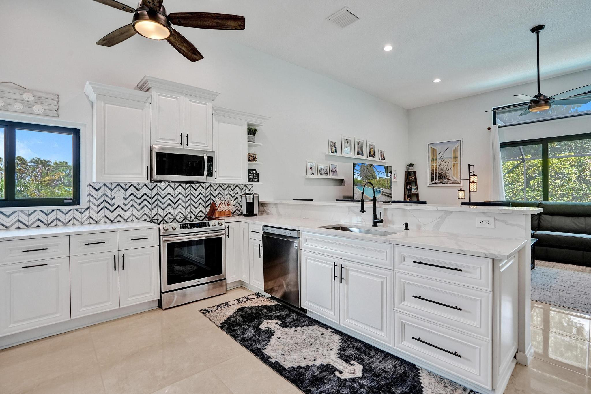 2143 Oakland Hills Way