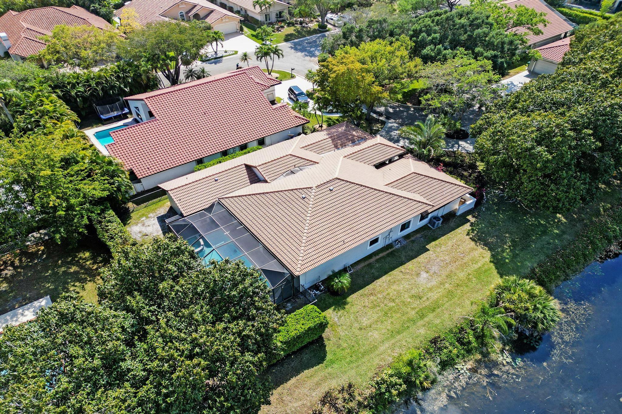 2143 Oakland Hills Way