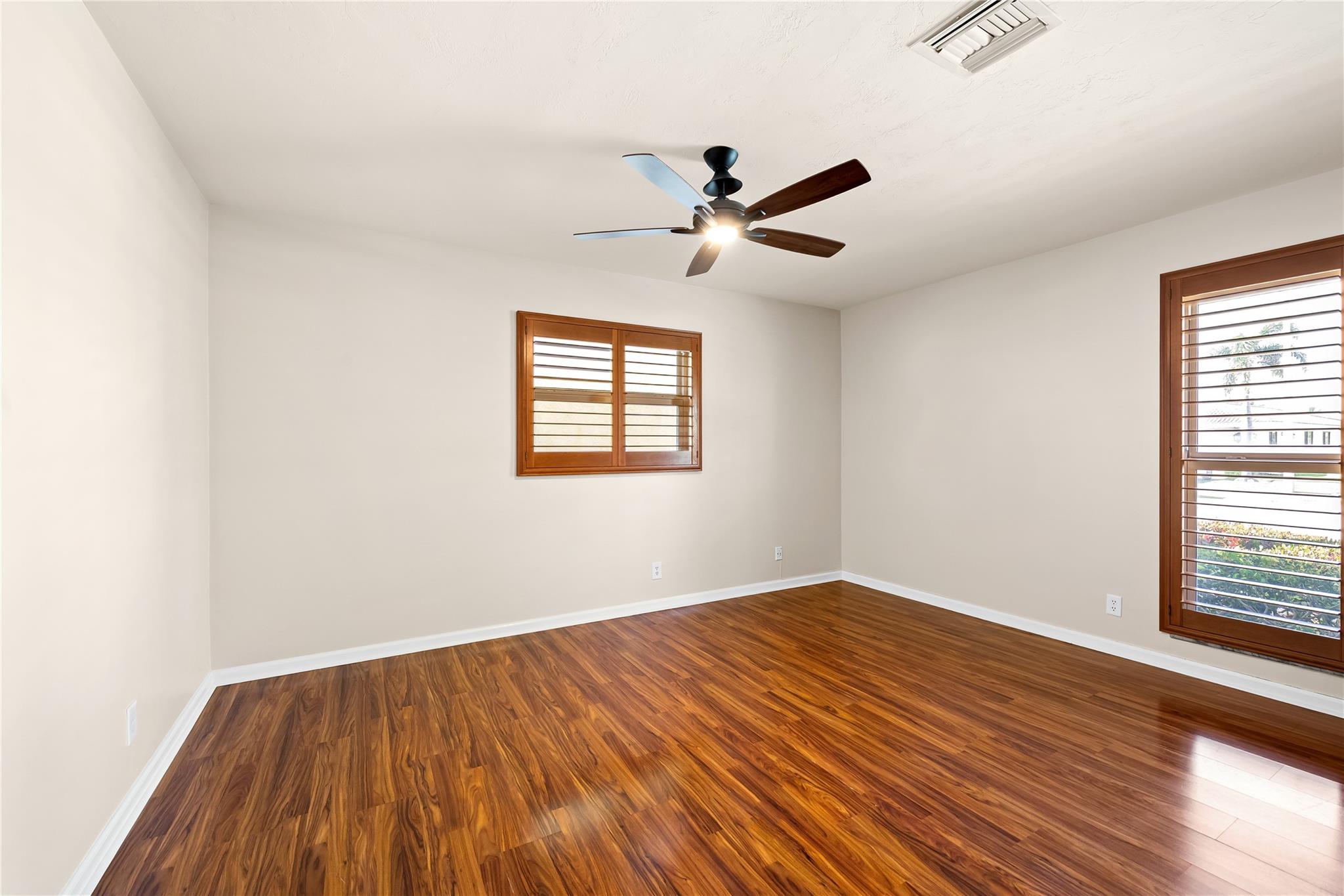 1520 SE 12th St