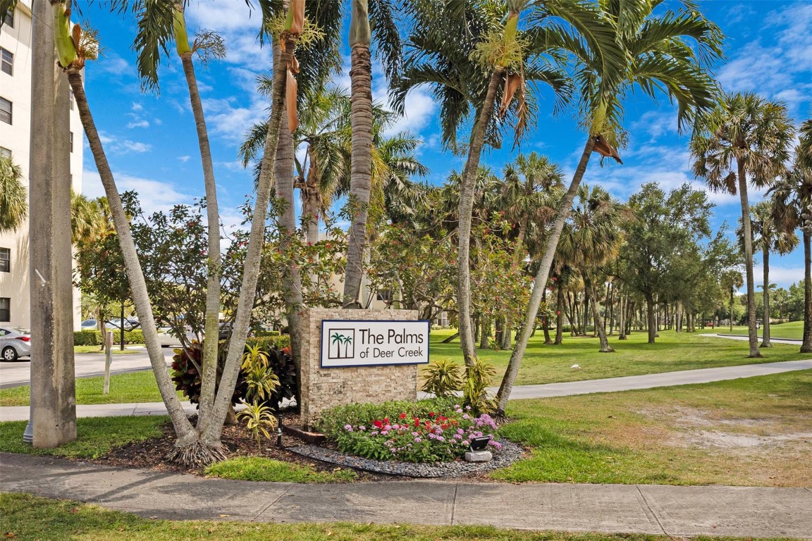 2430 Deer Creek Country Club Boulevard 410, Deerfield Beach Unit: 410