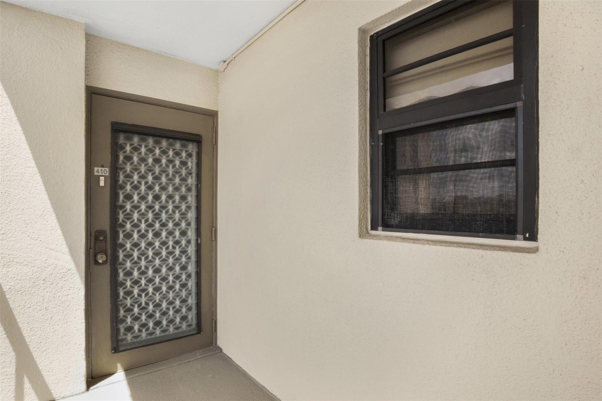 2430 Deer Creek Country Club Boulevard 410, Deerfield Beach Unit: 410