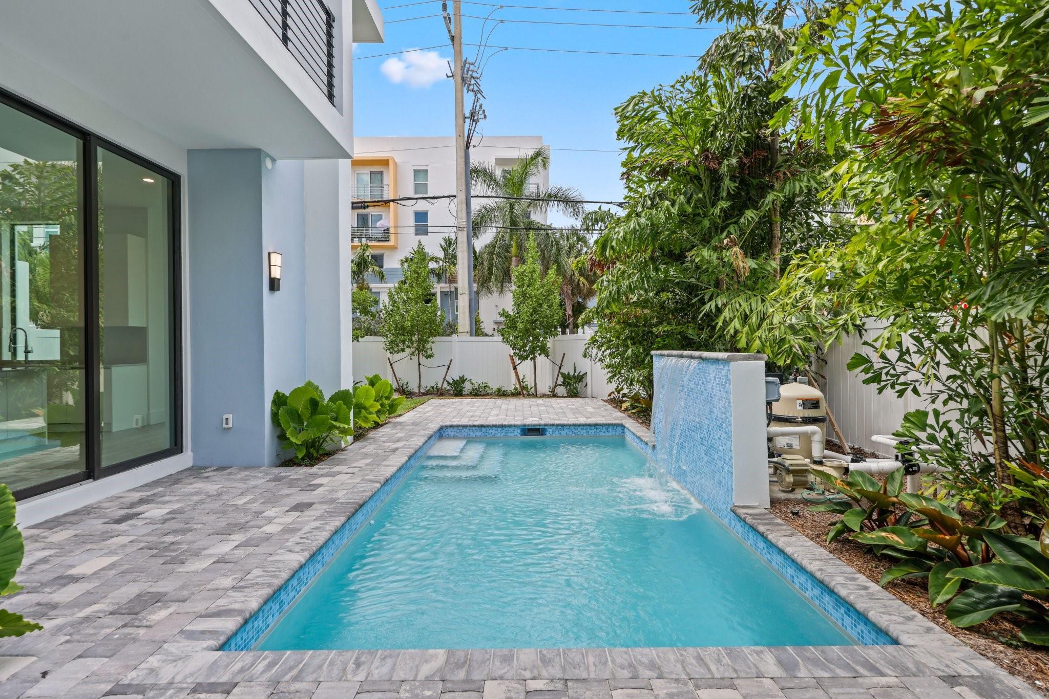 204 Osceola Park Lane
