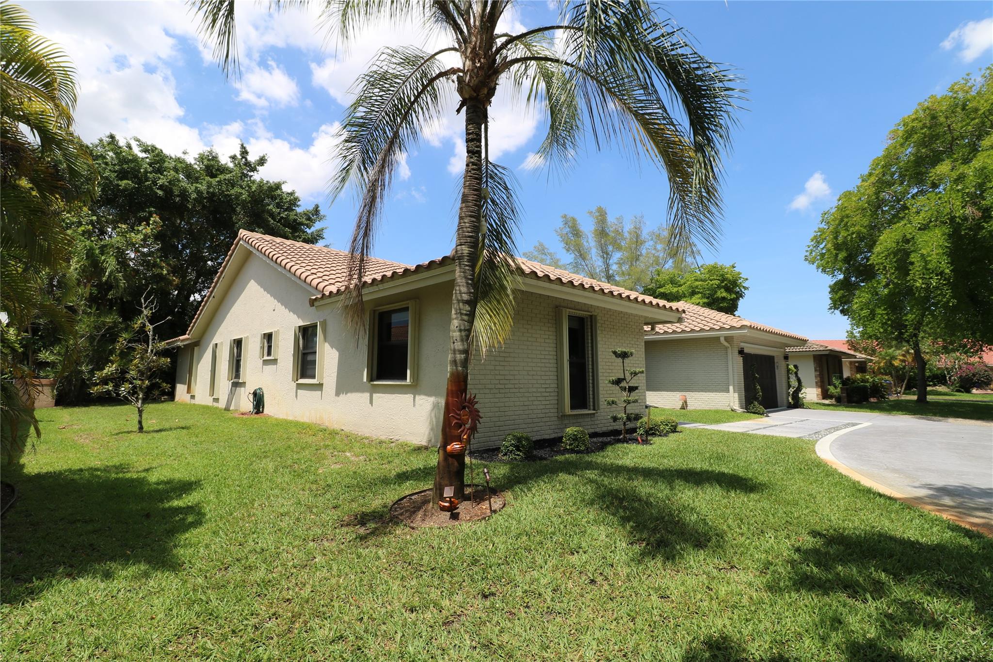 10859 NW 14th St