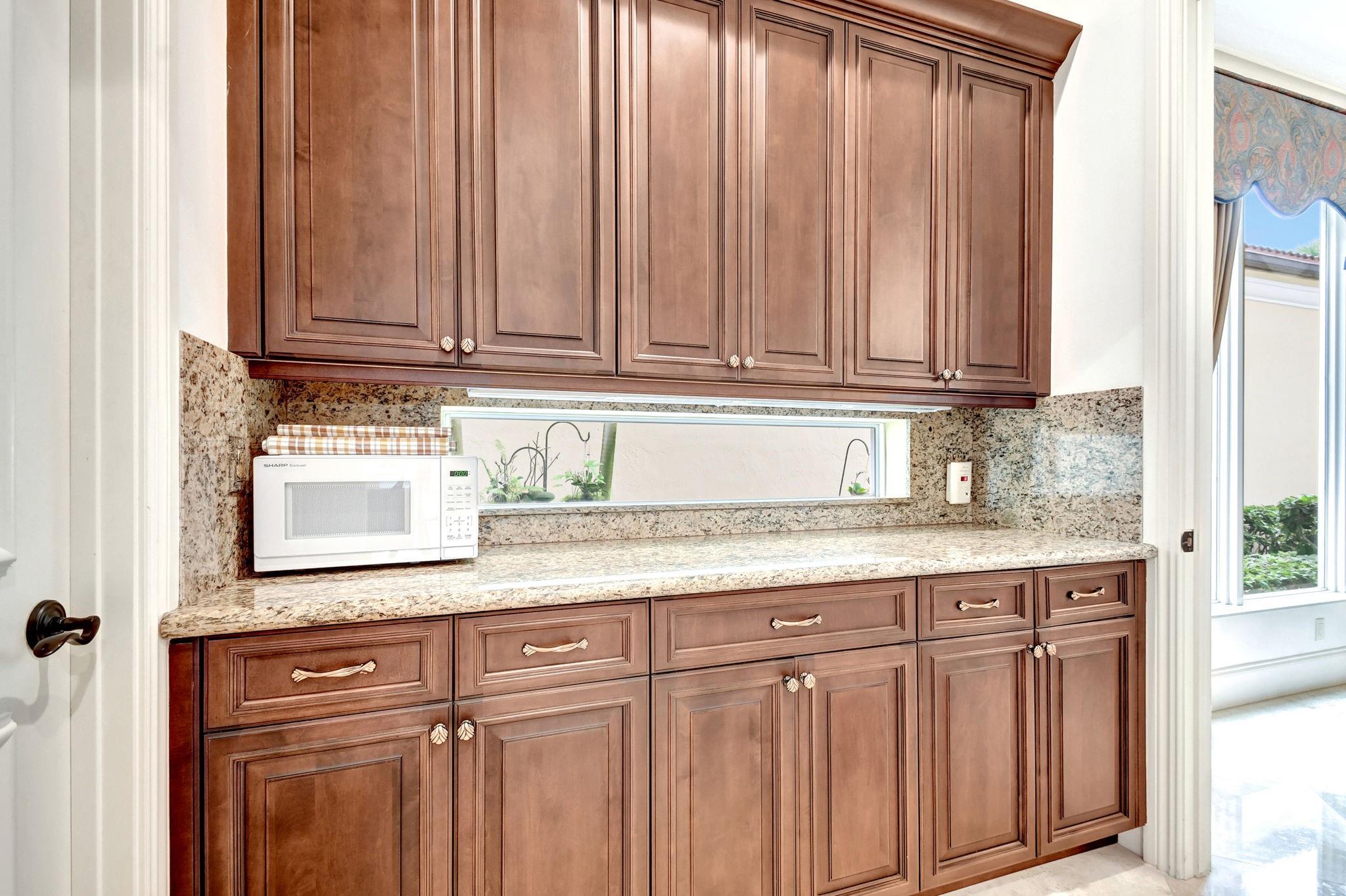 6453 Montesito Street