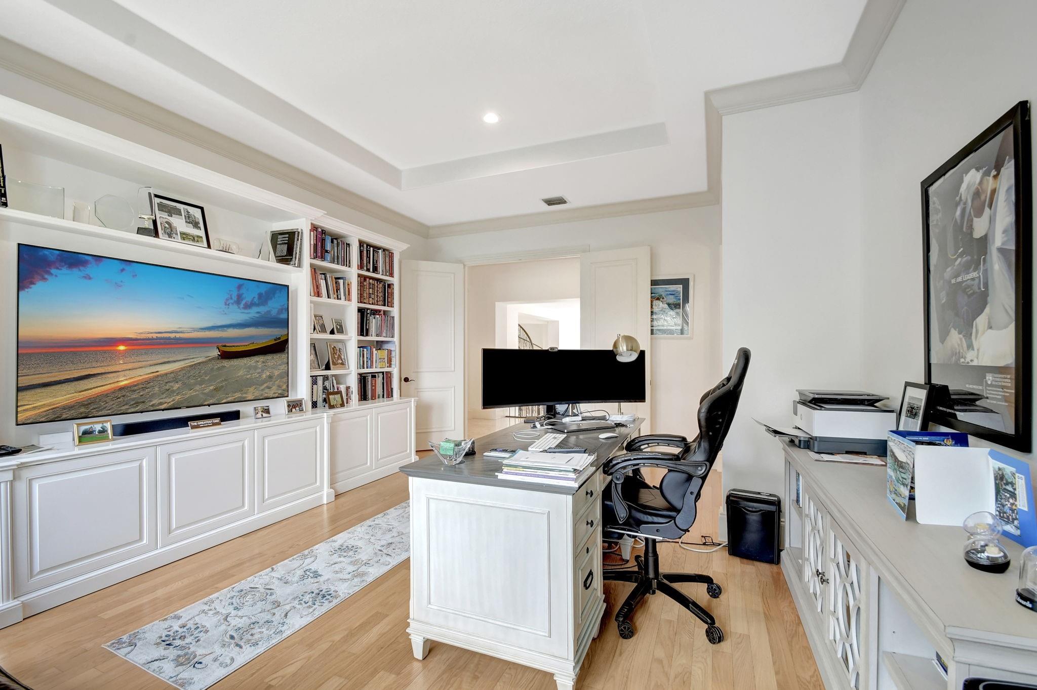 6453 Montesito Street