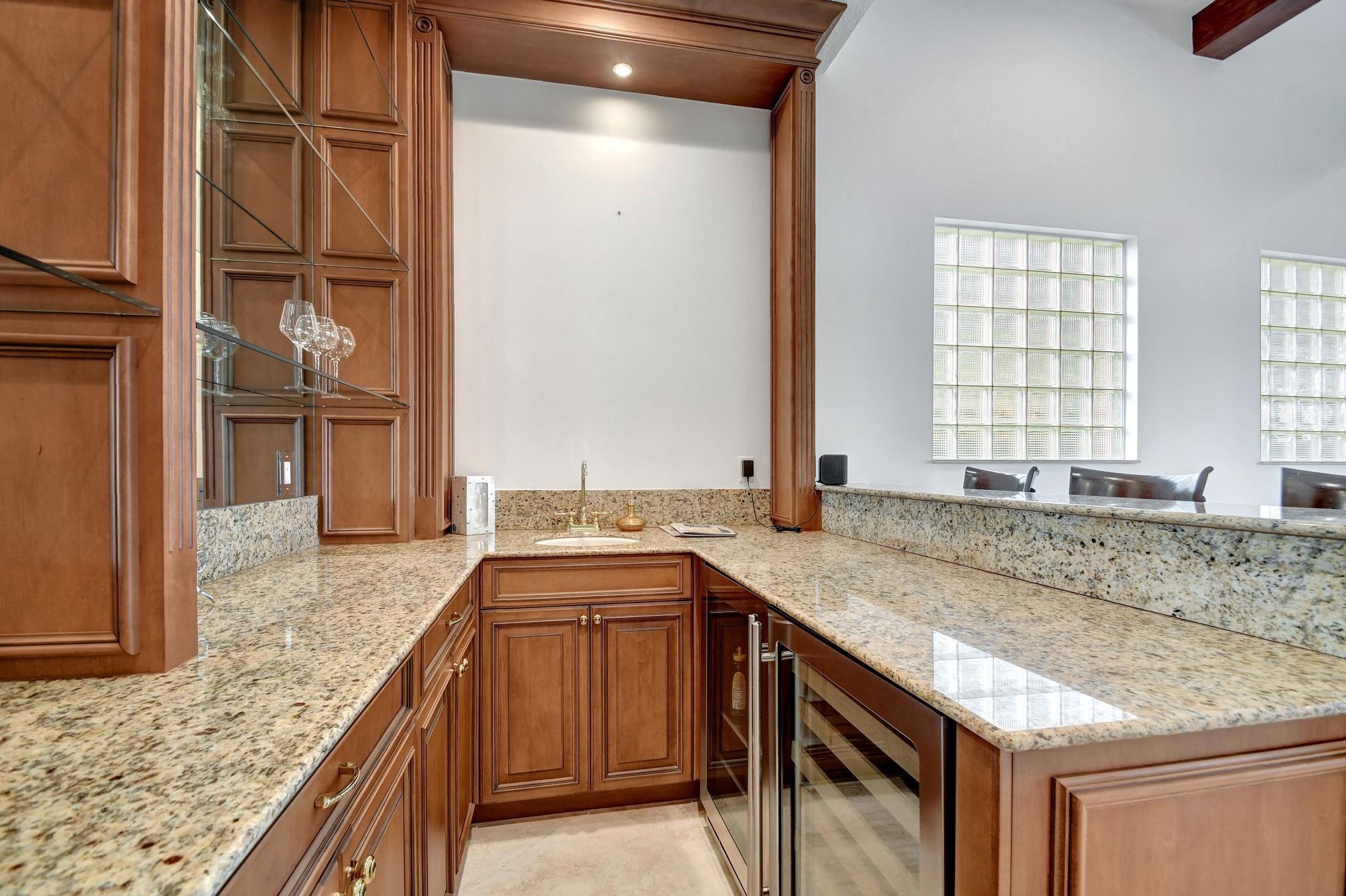 6453 Montesito Street