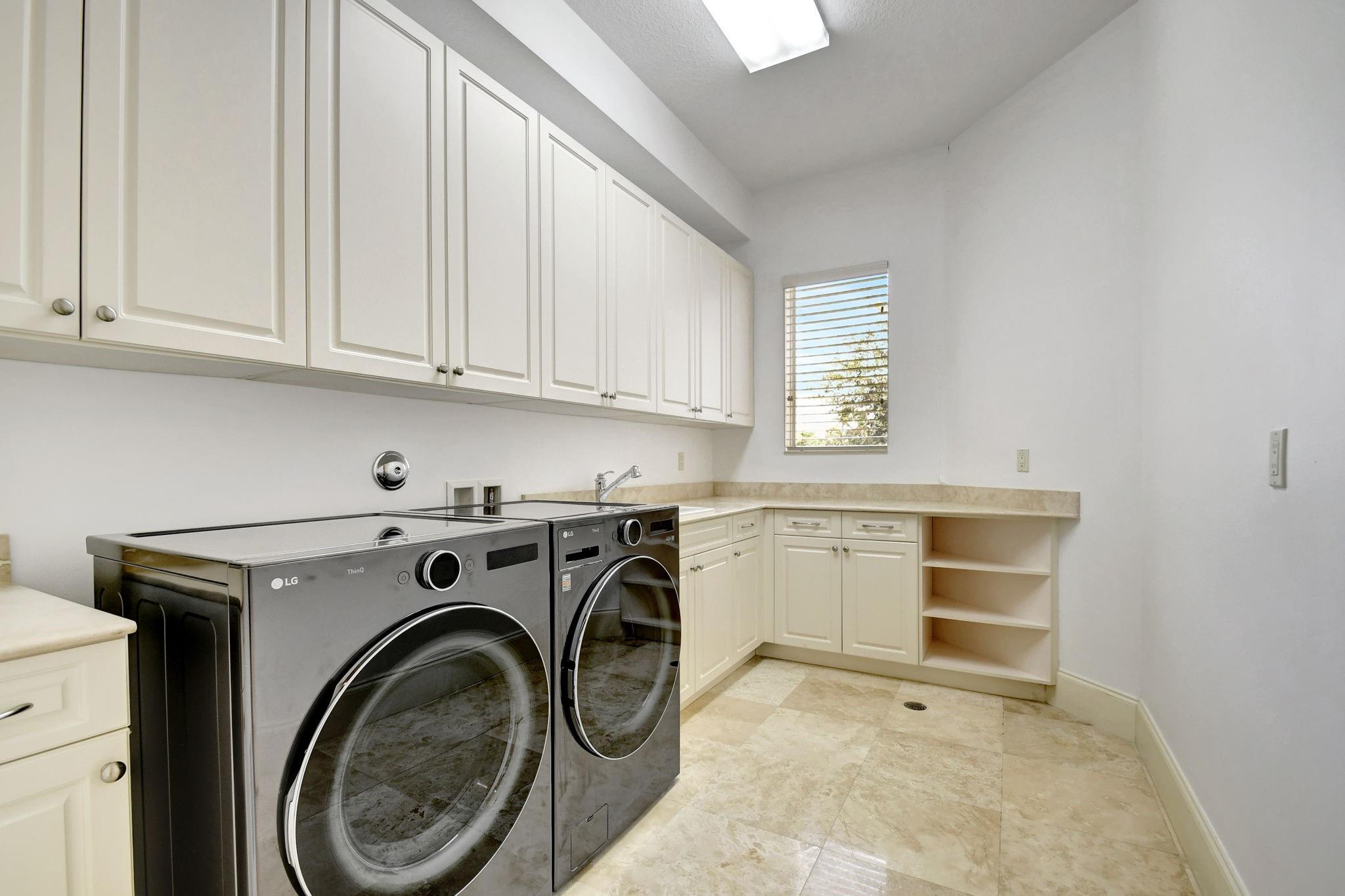 6453 Montesito Street