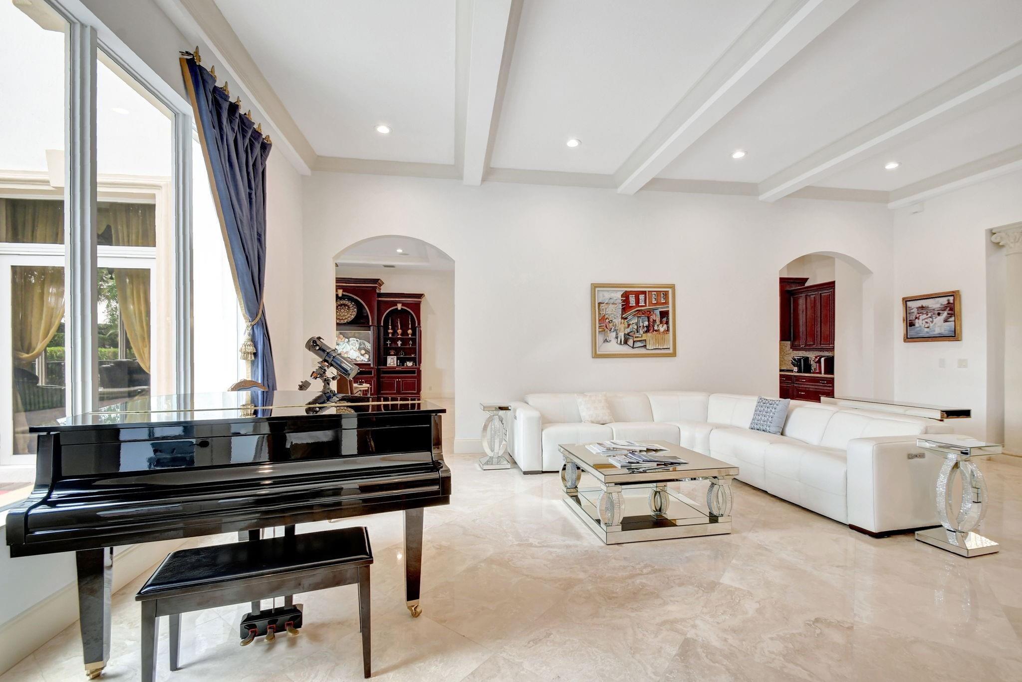 6453 Montesito Street