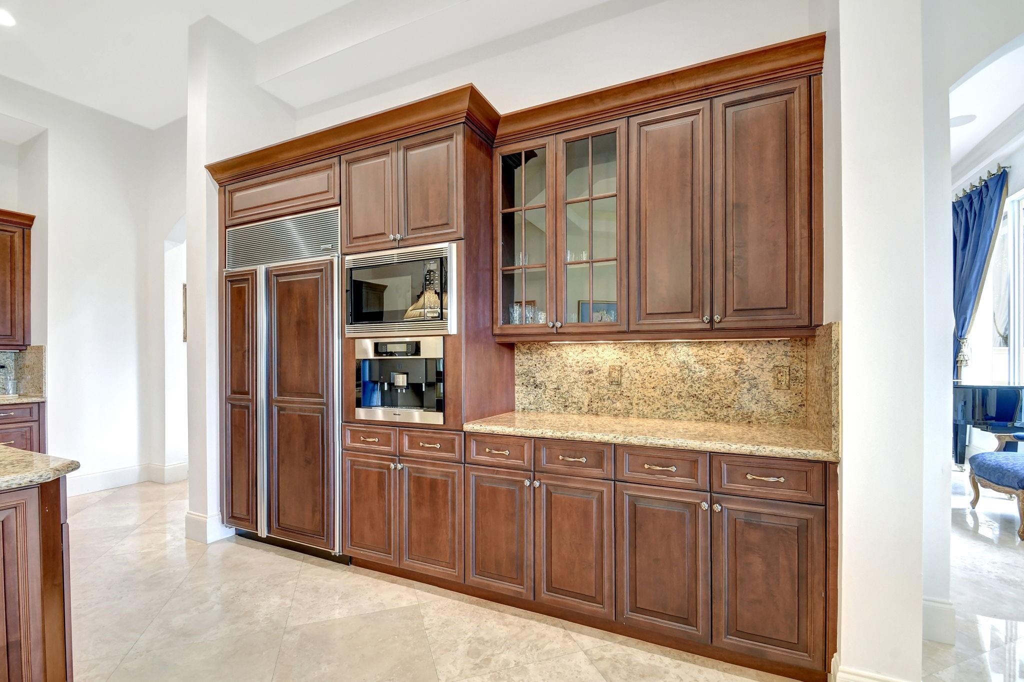 6453 Montesito Street