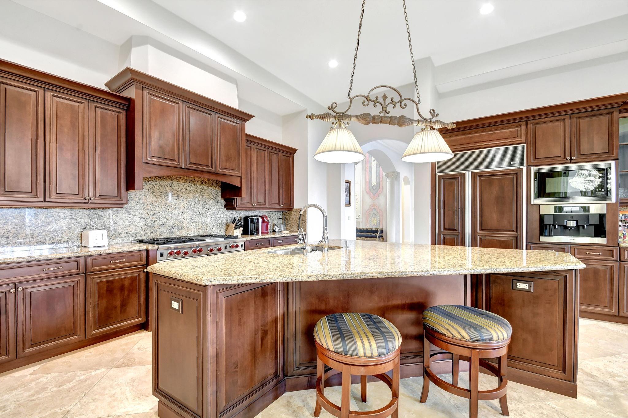 6453 Montesito Street