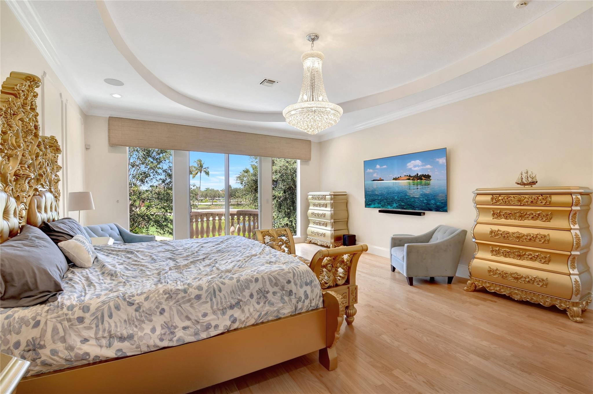 6453 Montesito Street