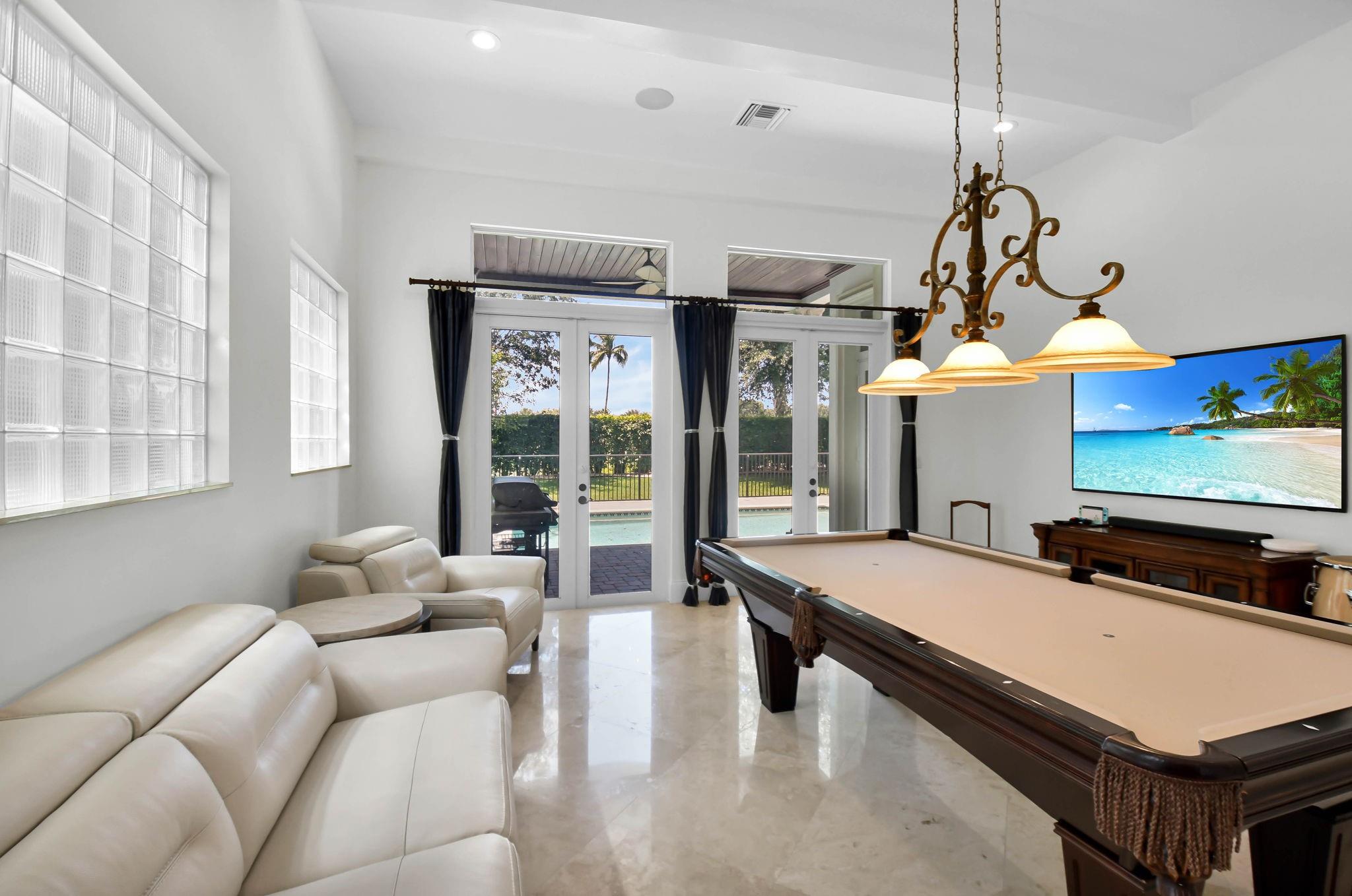 6453 Montesito Street