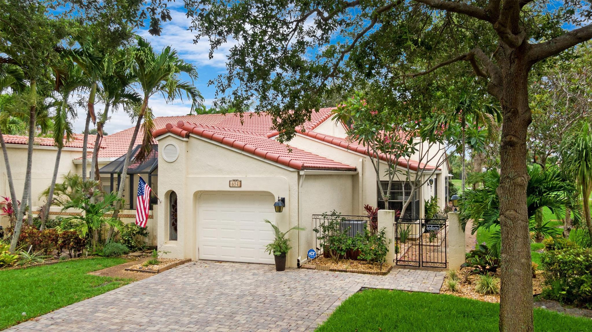 654 Dc Emerald Way, Deerfield Beach
