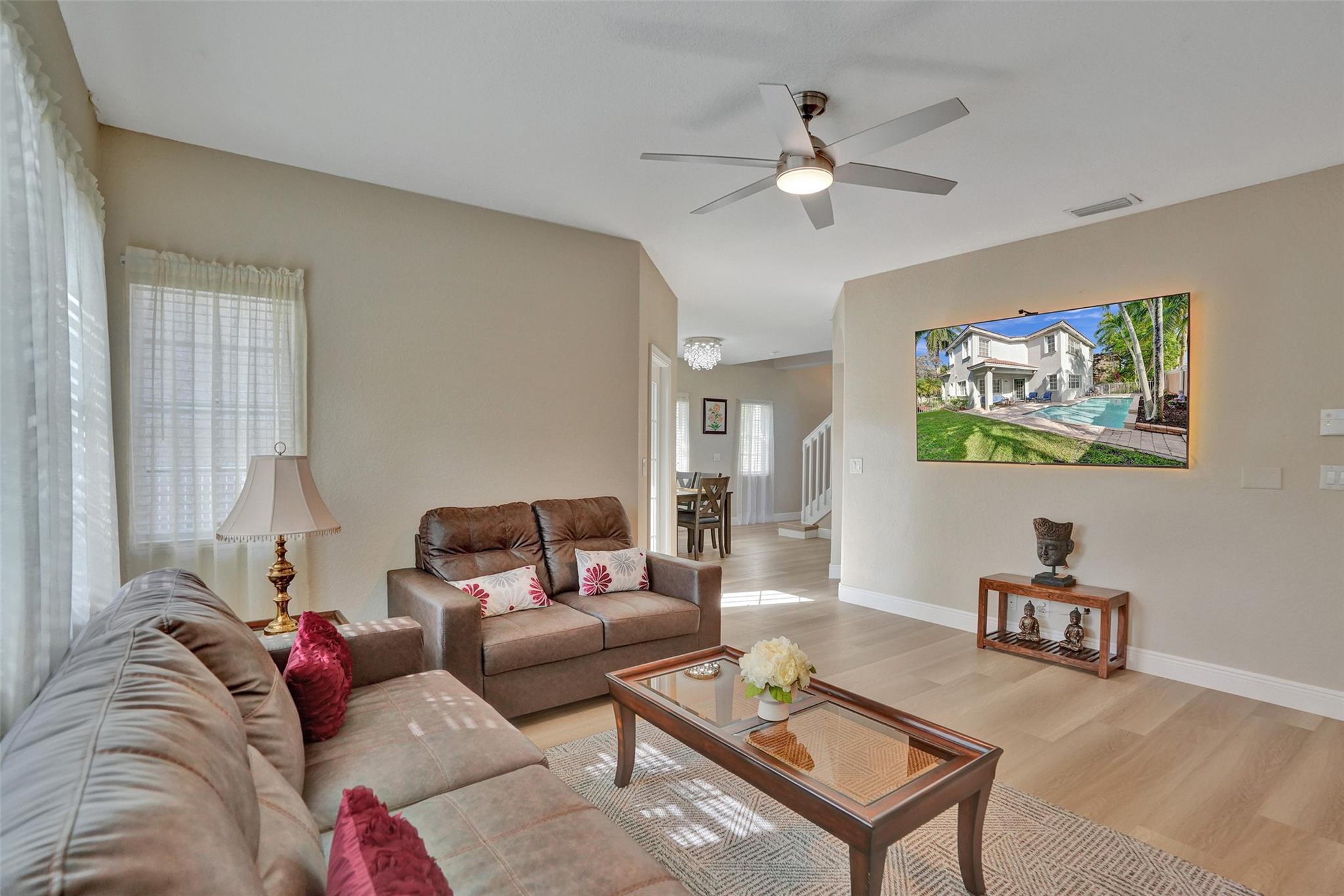 636 NW 127th Ave