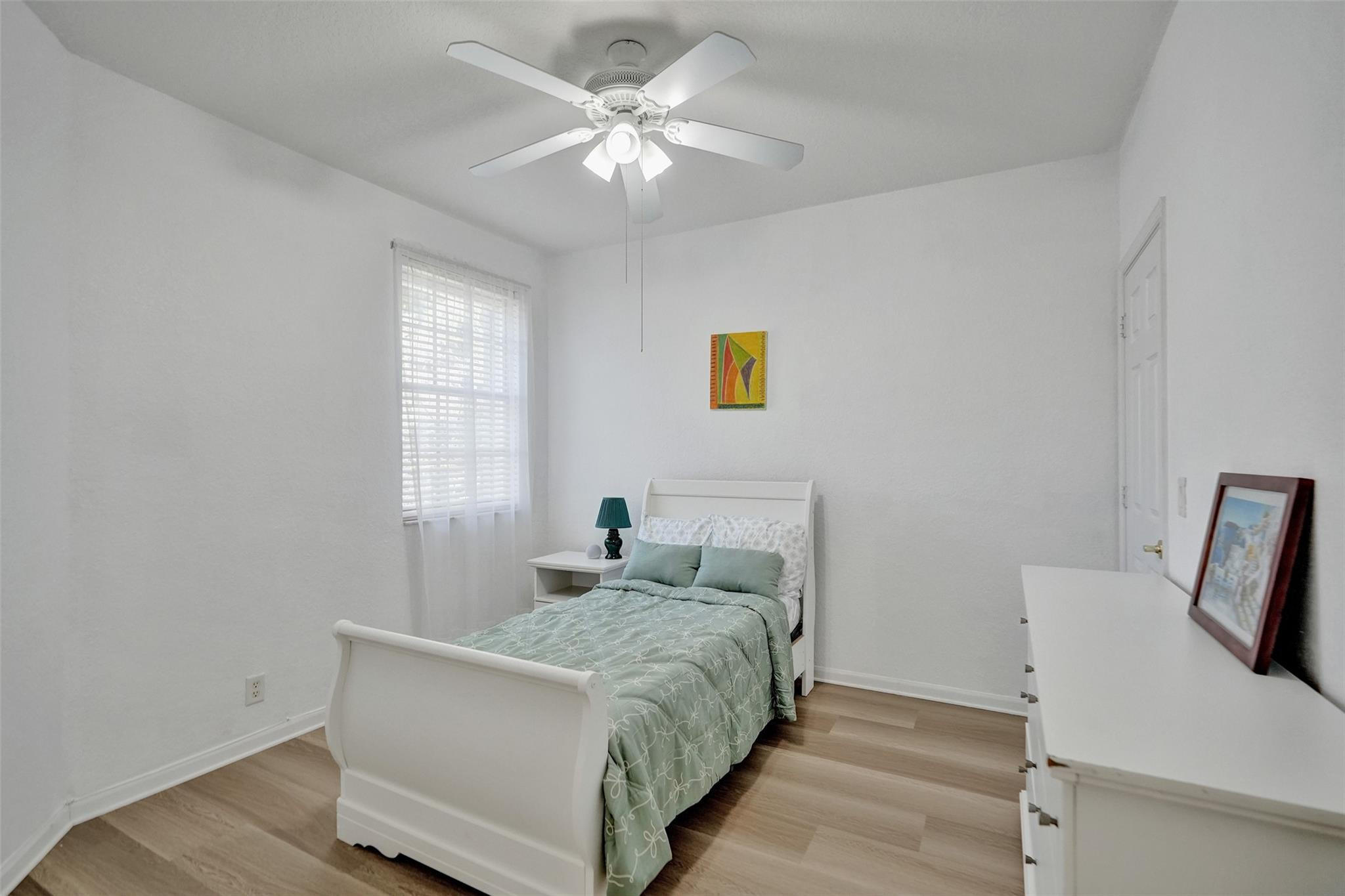 636 NW 127th Ave