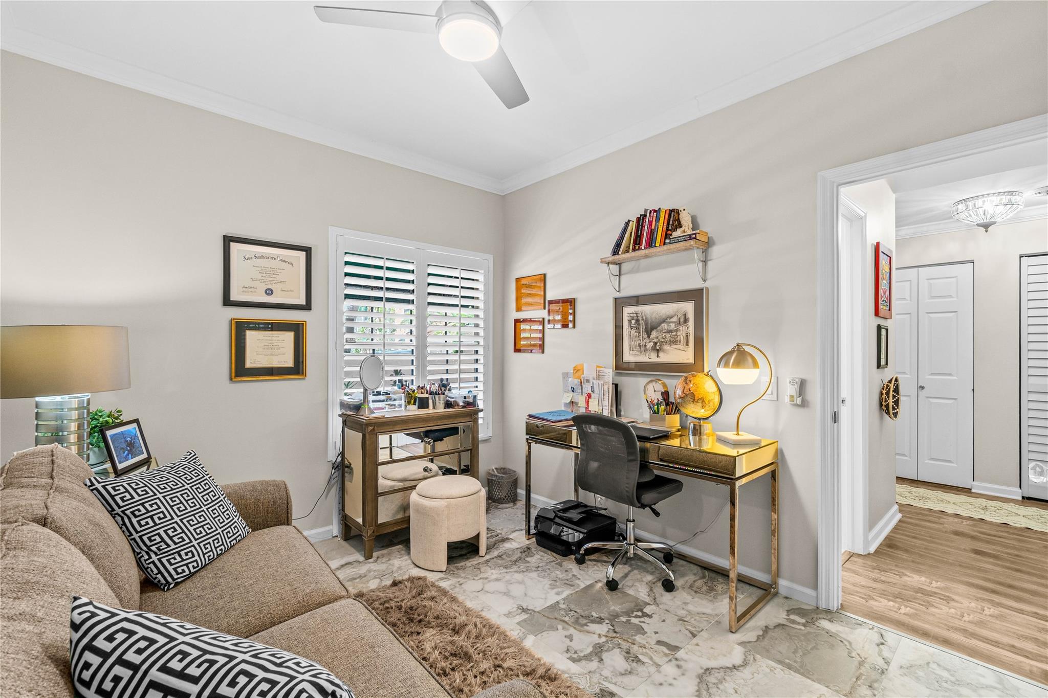 6581 Via Regina 6581