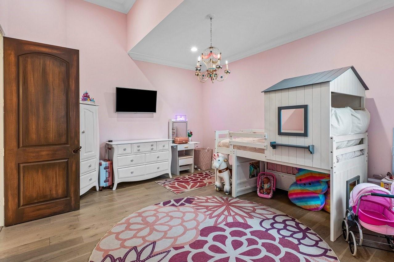 16389 Bridlewood Cir