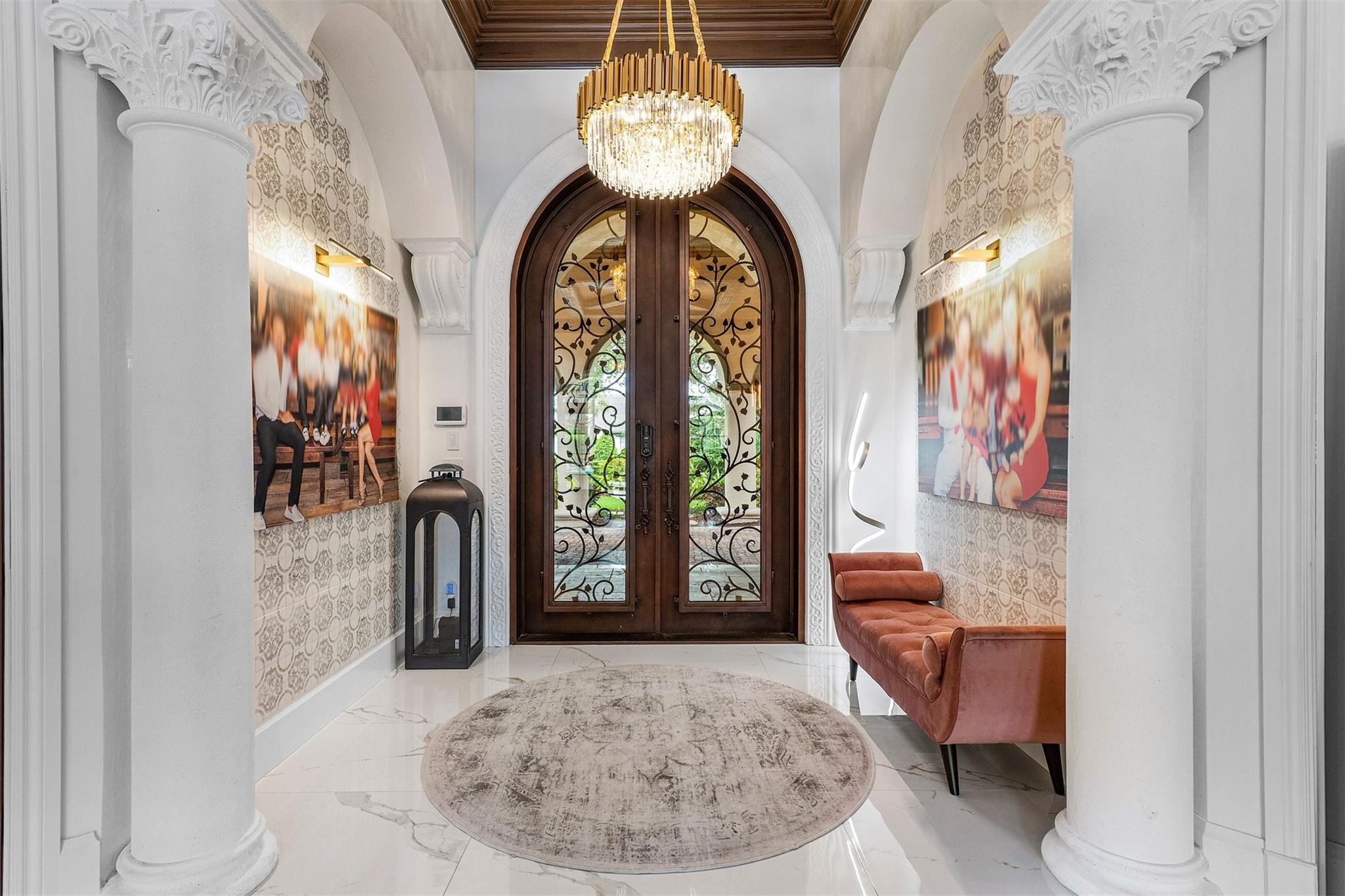 16389 Bridlewood Cir