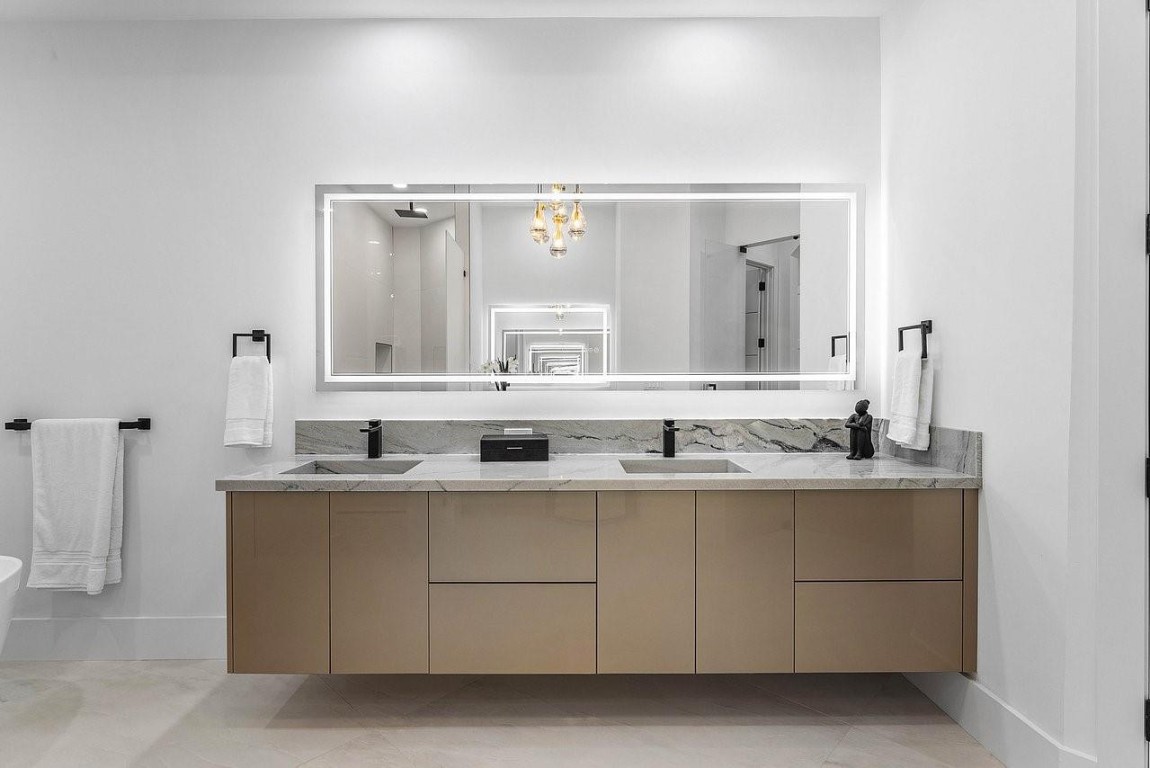 17849 Villa Club Way