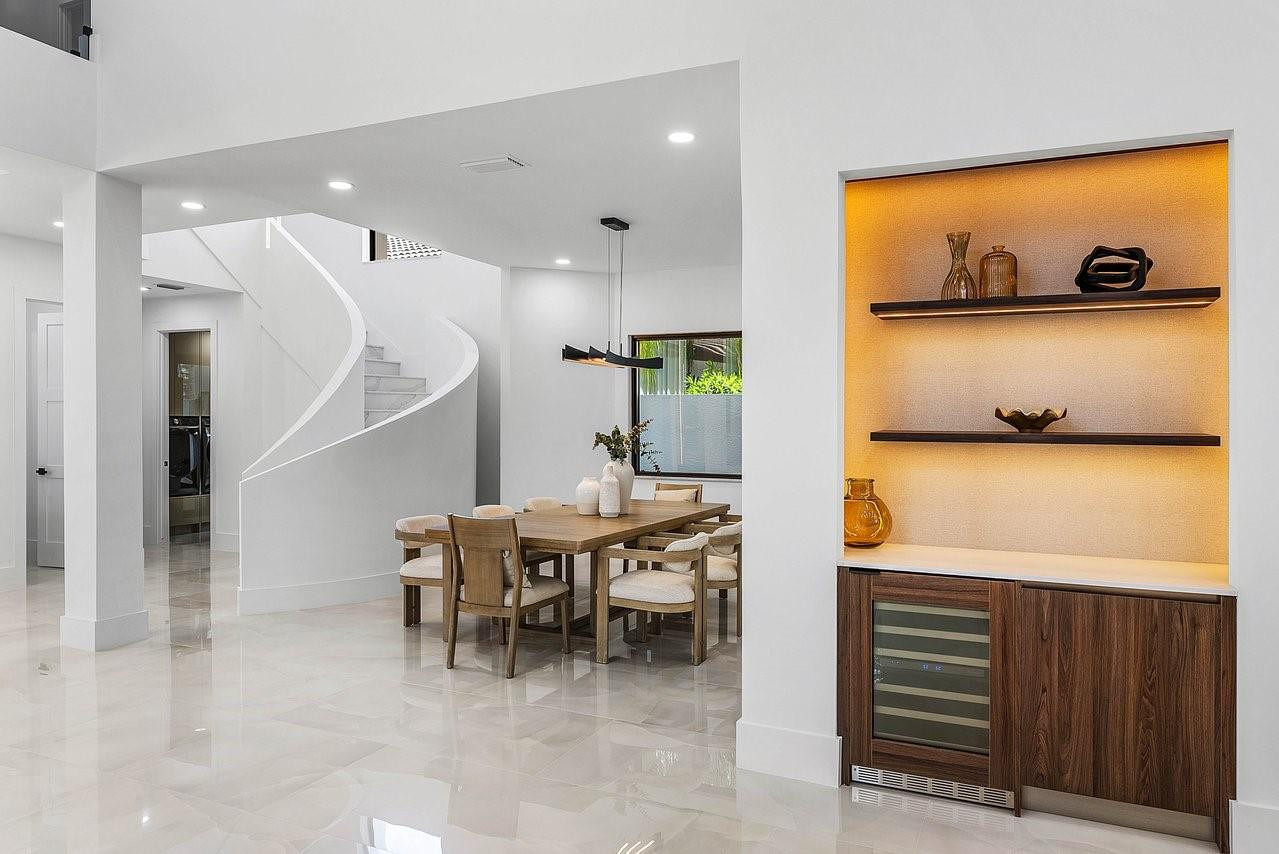 17849 Villa Club Way