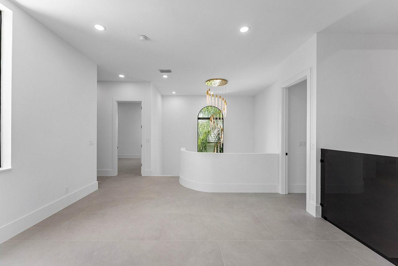 17849 Villa Club Way