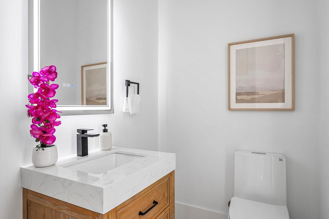 17849 Villa Club Way