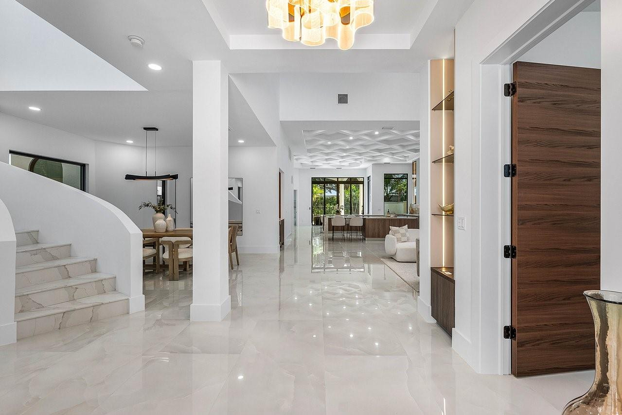 17849 Villa Club Way