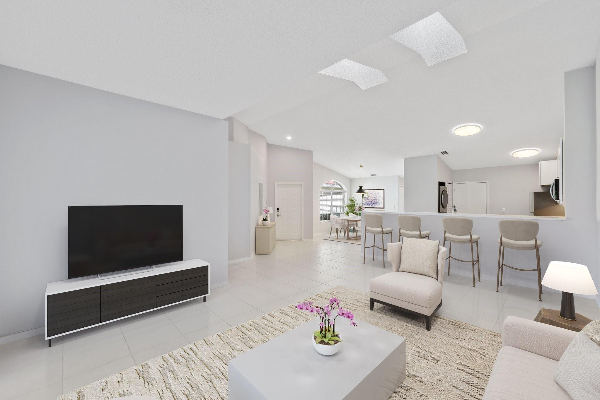 6175 Floral Lakes Dr