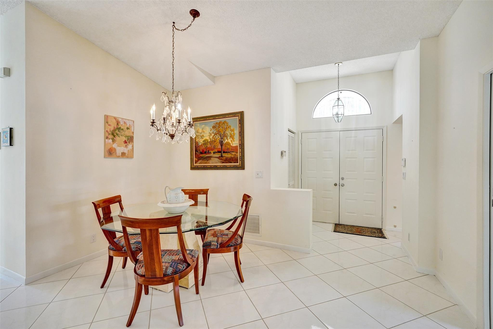 8860 Boatswain Dr