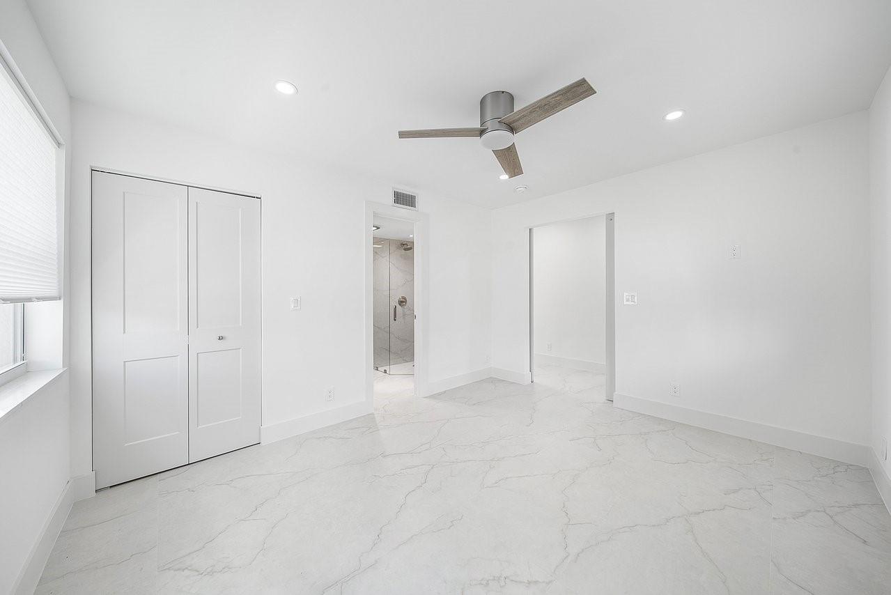 1541 NW 20th Avenue 101