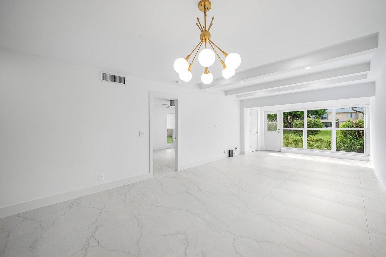 1541 NW 20th Avenue 101