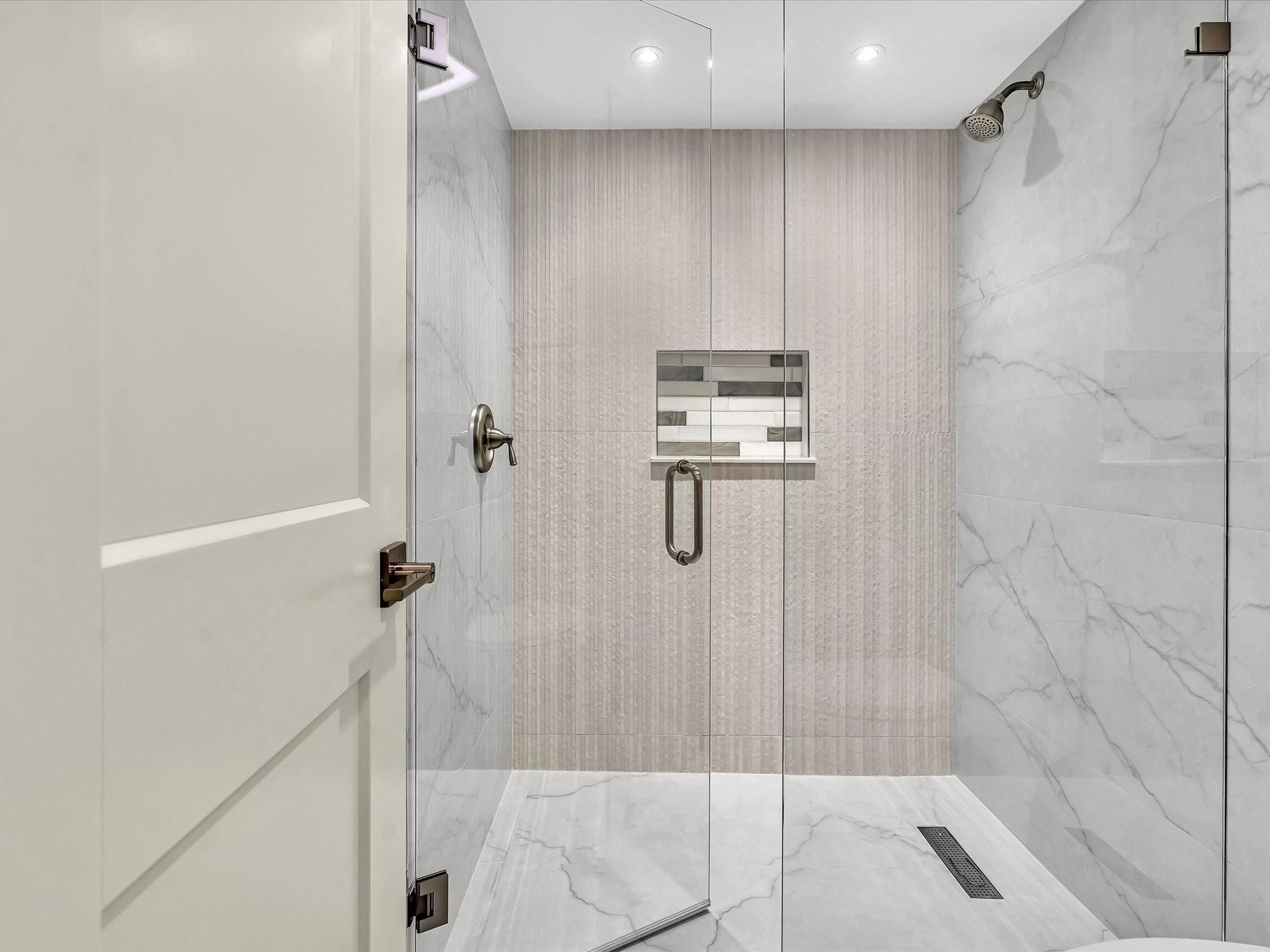 1541 NW 20th Avenue 101