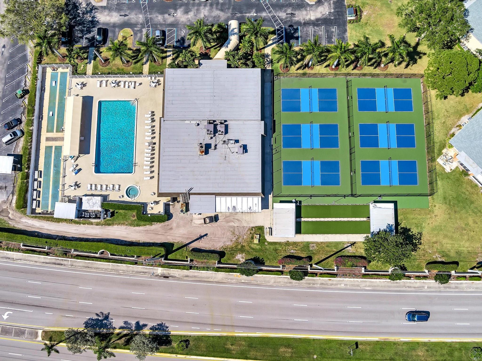 1541 NW 20th Avenue 101