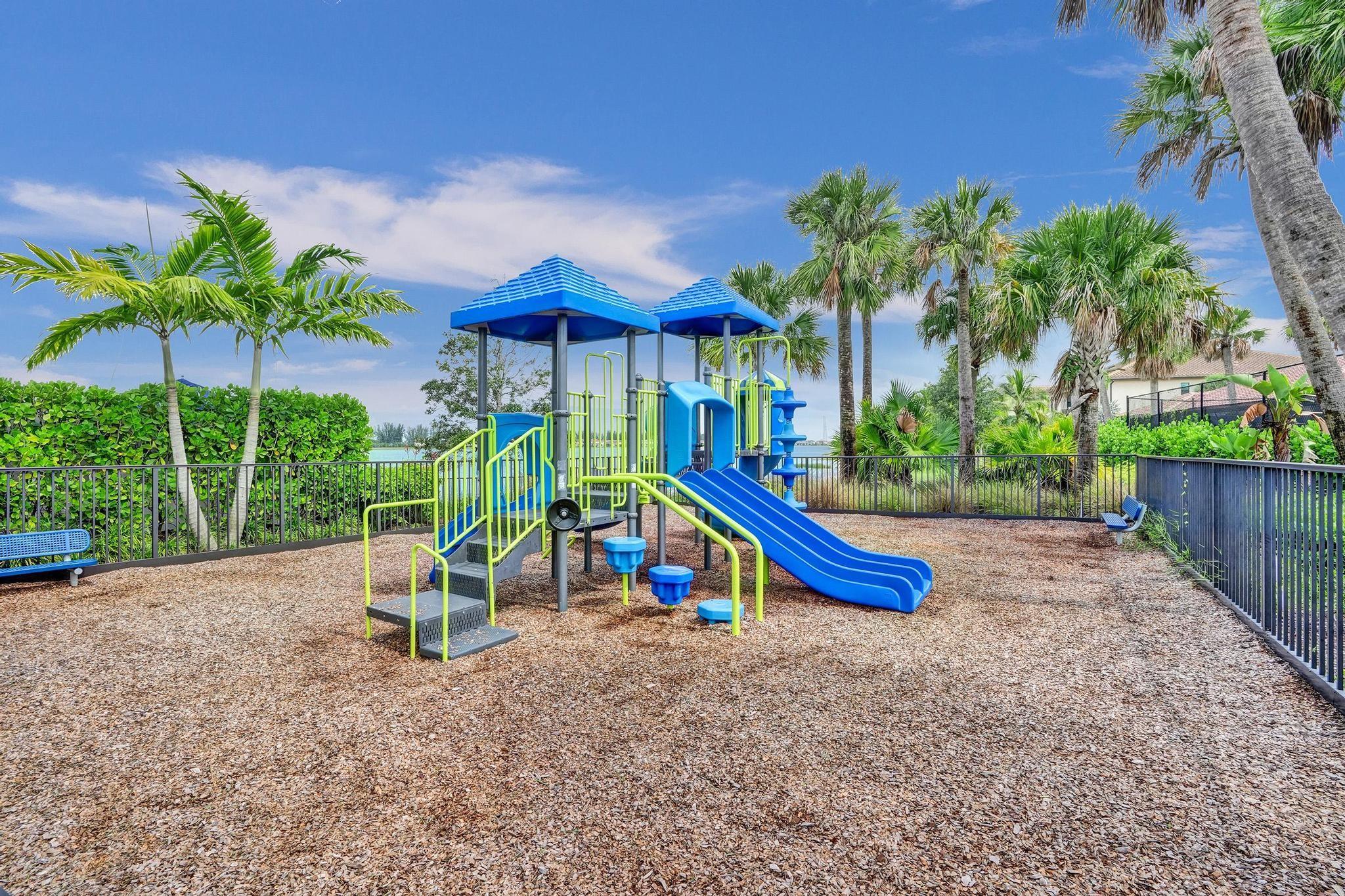11720 Eastlake Ct
