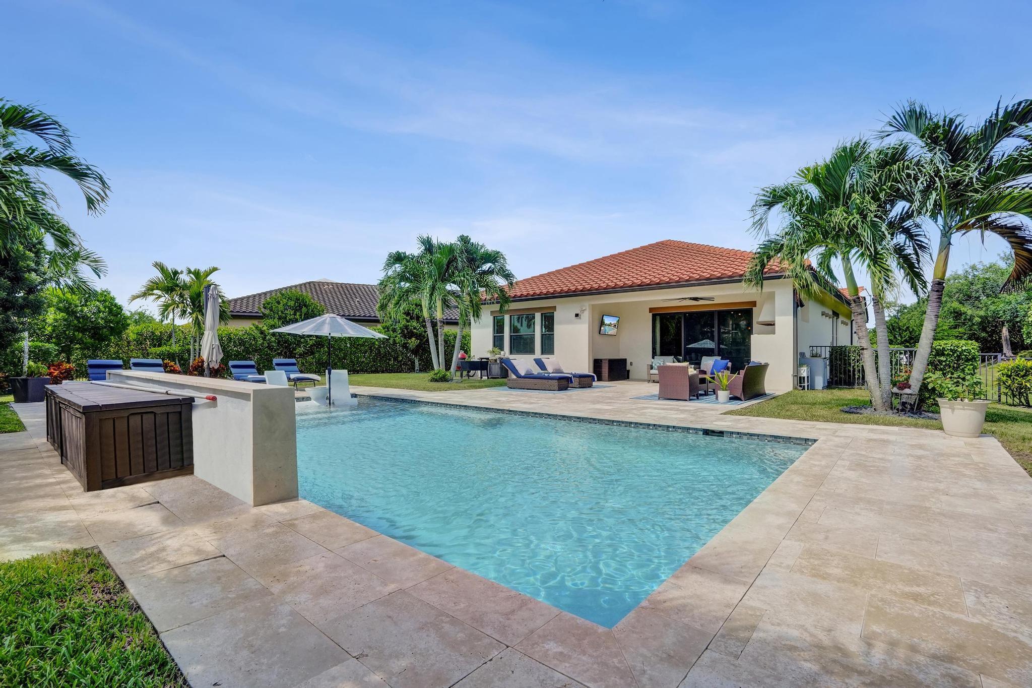 11720 Eastlake Ct