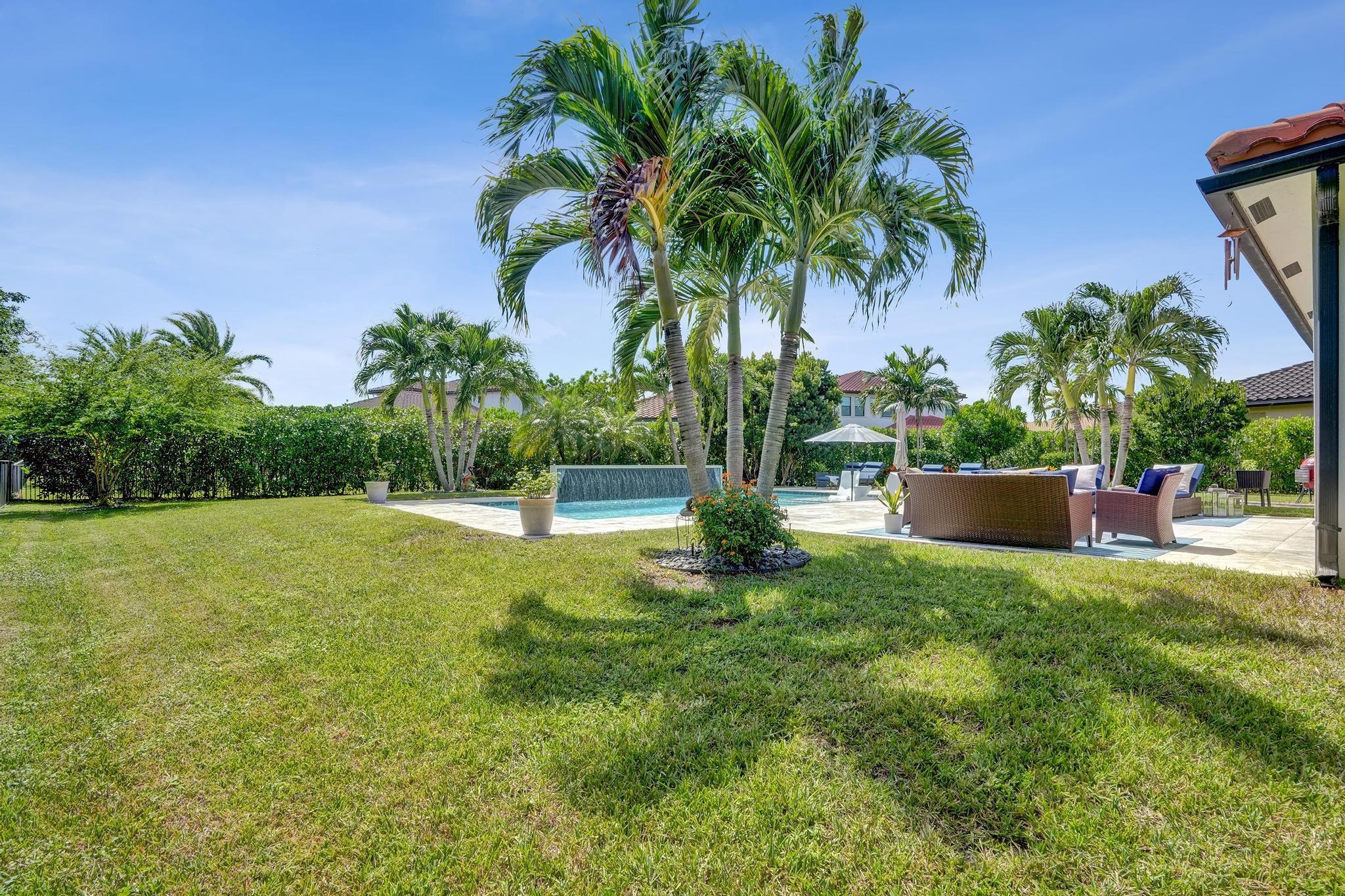 11720 Eastlake Ct