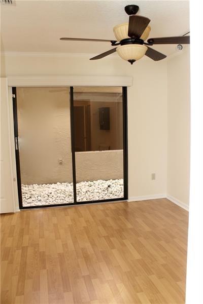 6722 Canary Palm Cir