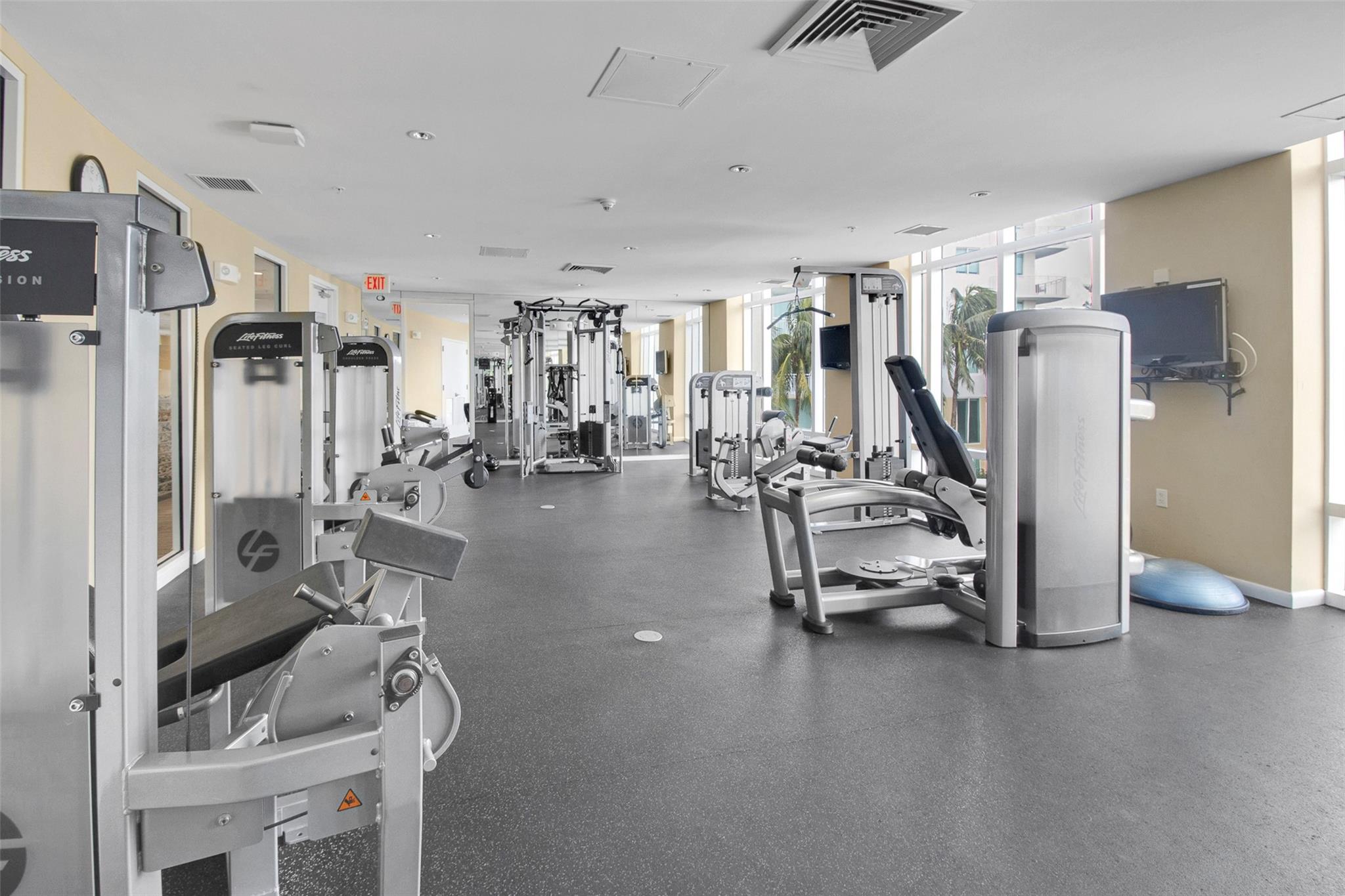 1755 E Hallandale Beach Blvd PH02