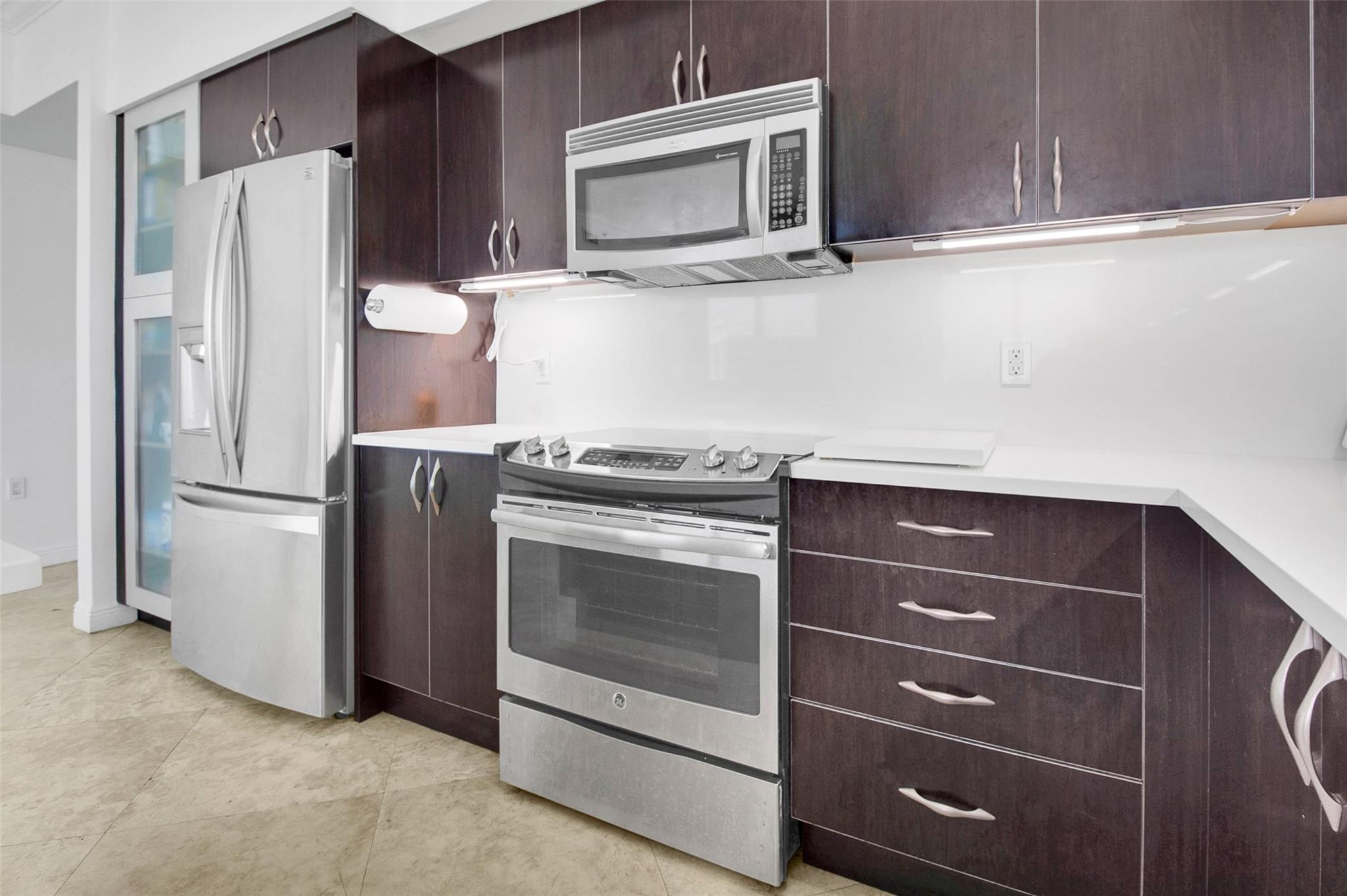 1755 E Hallandale Beach Blvd PH02